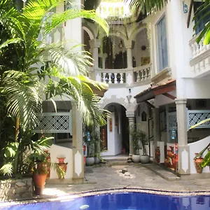 https://villa-olde-ceylon-kandy.kandyhotelsnow.com