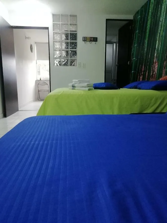 Aparta Estudio 7051 Medellín
