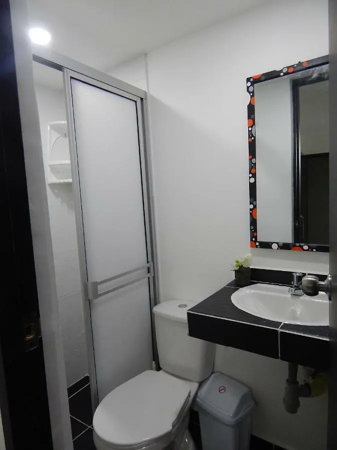 Aparta Estudio 7051 Medellín Colombia