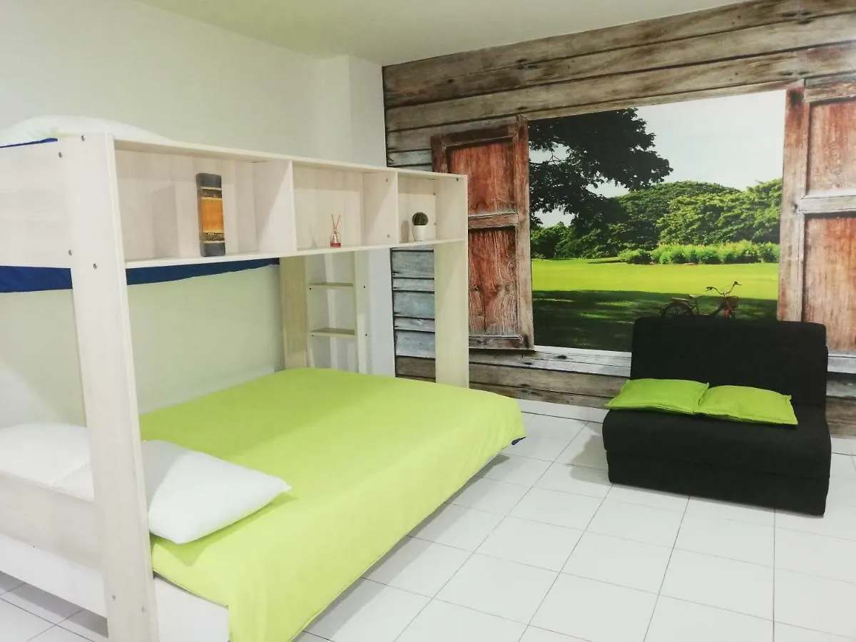 Aparta Estudio 7051 Medellín Colombie